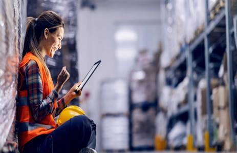 companies using ERP, worker